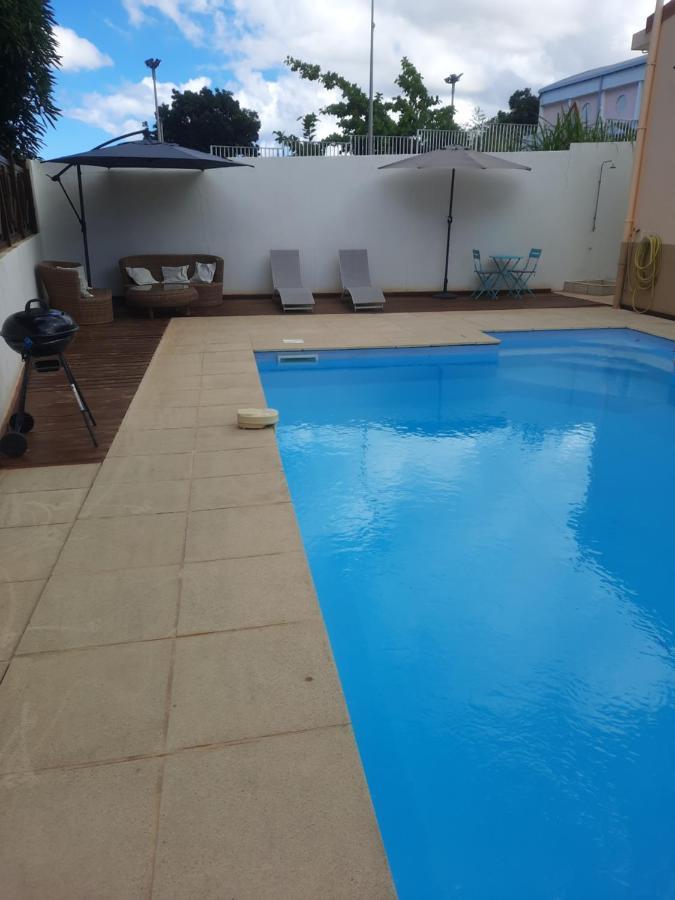 Studio Avec Piscine Privee, Idealement Situe Saint-Claude Esterno foto